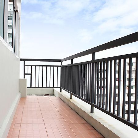 A18 Hotel Nonthaburi Exterior photo