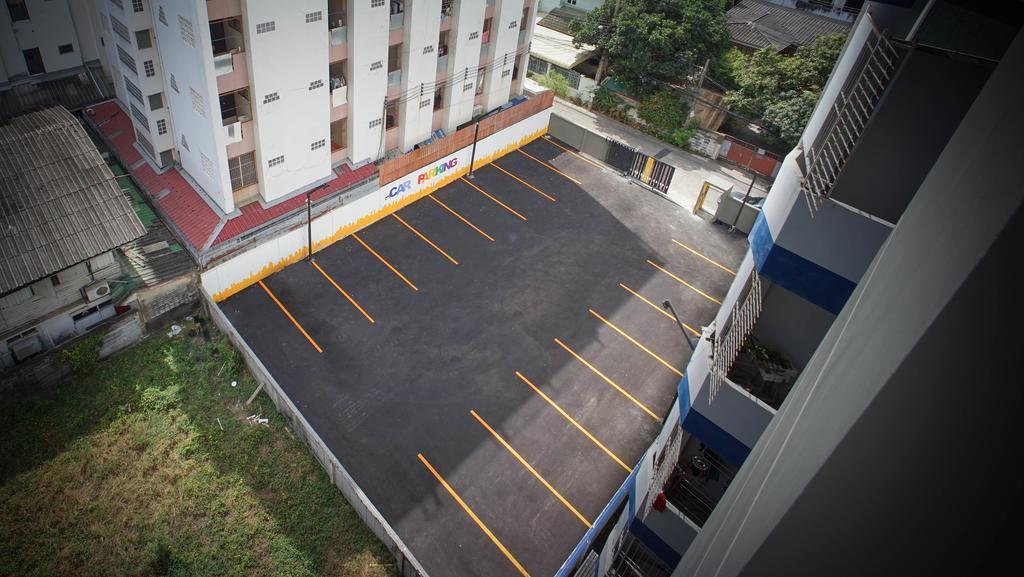 A18 Hotel Nonthaburi Exterior photo
