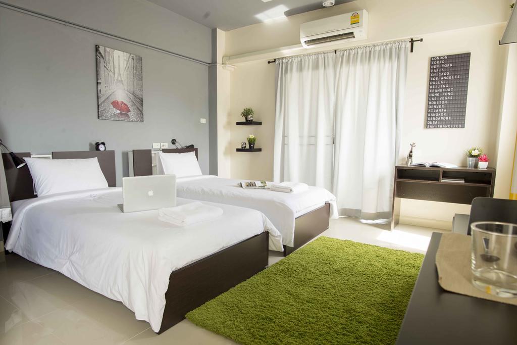 A18 Hotel Nonthaburi Exterior photo